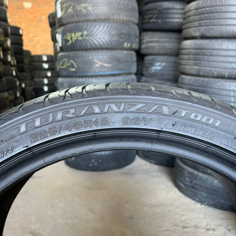 225/40 R18 BRIDGESTONE TURANZA T001 4mm