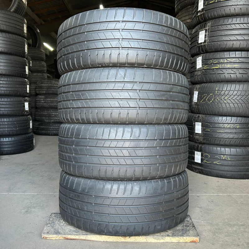 215/40 R18 BRIDGESTONE TURANZA T005 4mm