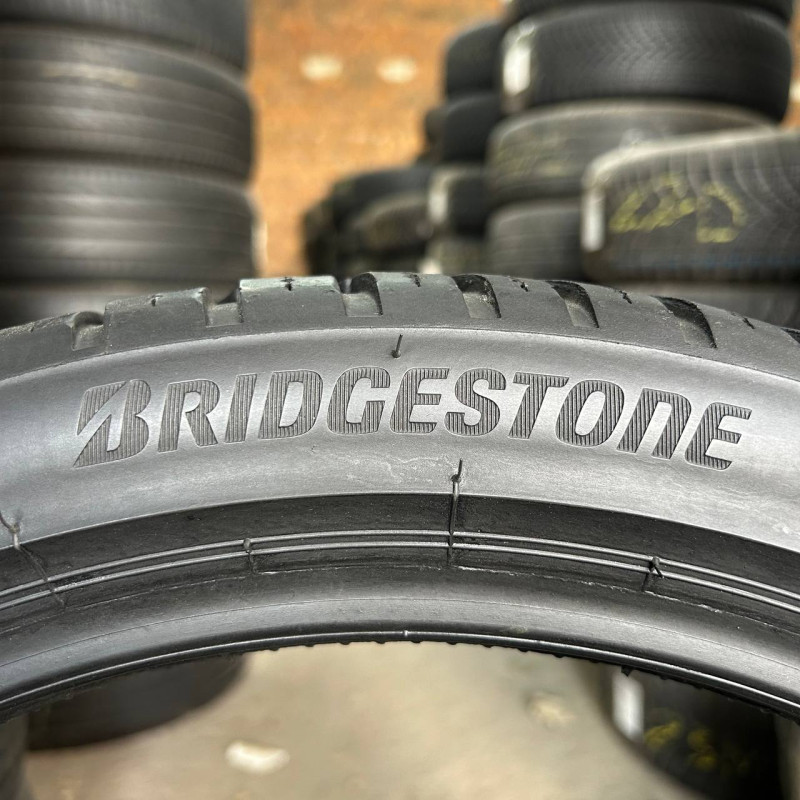 225/40 R18 BRIDGESTONE WEATHERCONTROL A005 EVO 5mm