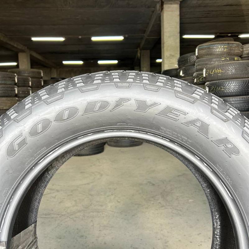 275/60 R20 GOODYEAR WRANGLER TRAILRUNNER AT 4mm