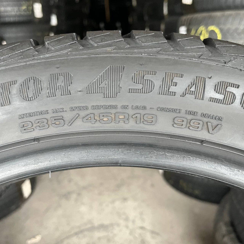 235/45 R19 GOODYEAR VECTOR 4 SEASONS GEN-2 SUV 7mm