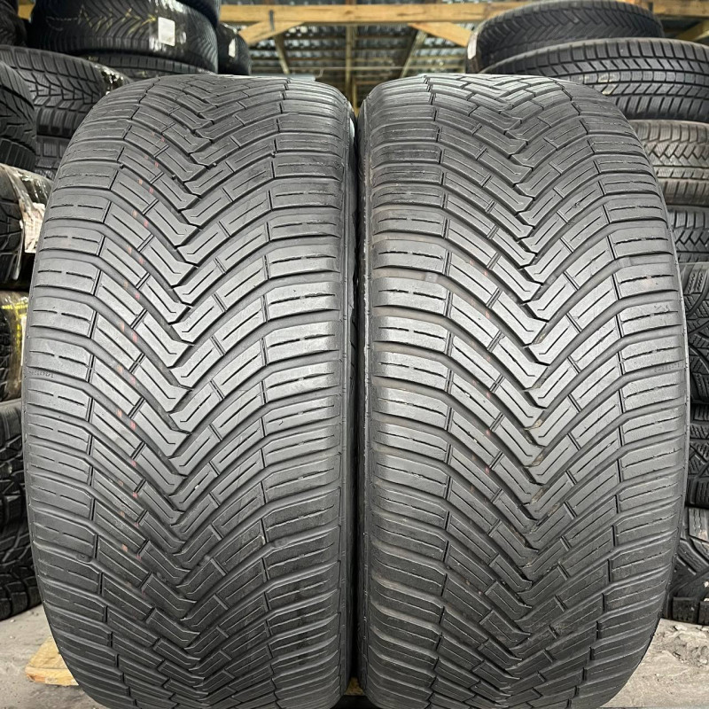 245/45 R19 CONTINENTAL ALLSEASONCONTACT 5mm