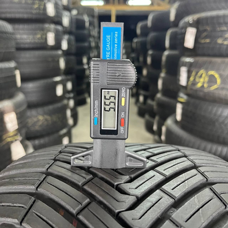 245/45 R19 CONTINENTAL ALLSEASONCONTACT 5mm
