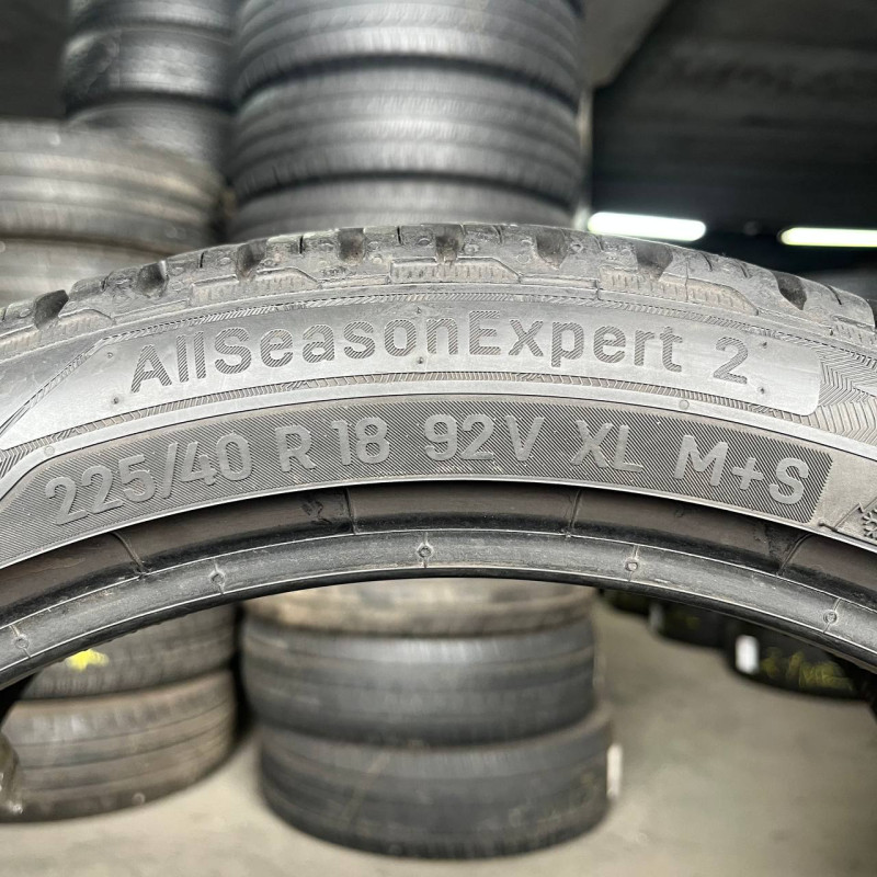 225/40 R18 UNIROYAL ALLSEASONEXPERT 2 7mm