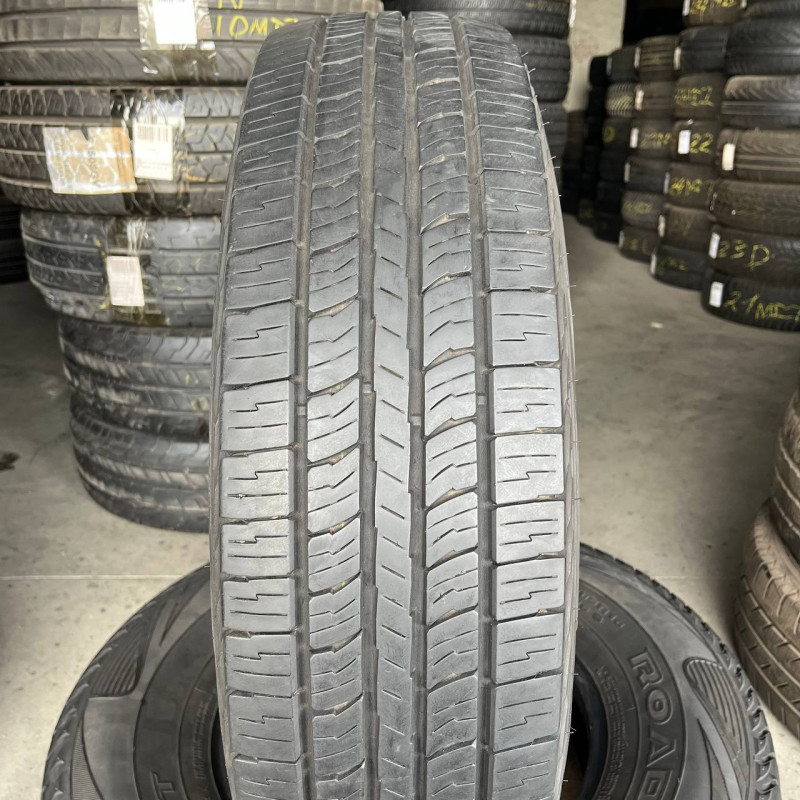 235/85 R16 KUMHO ROAD VENTURE APT 7mm