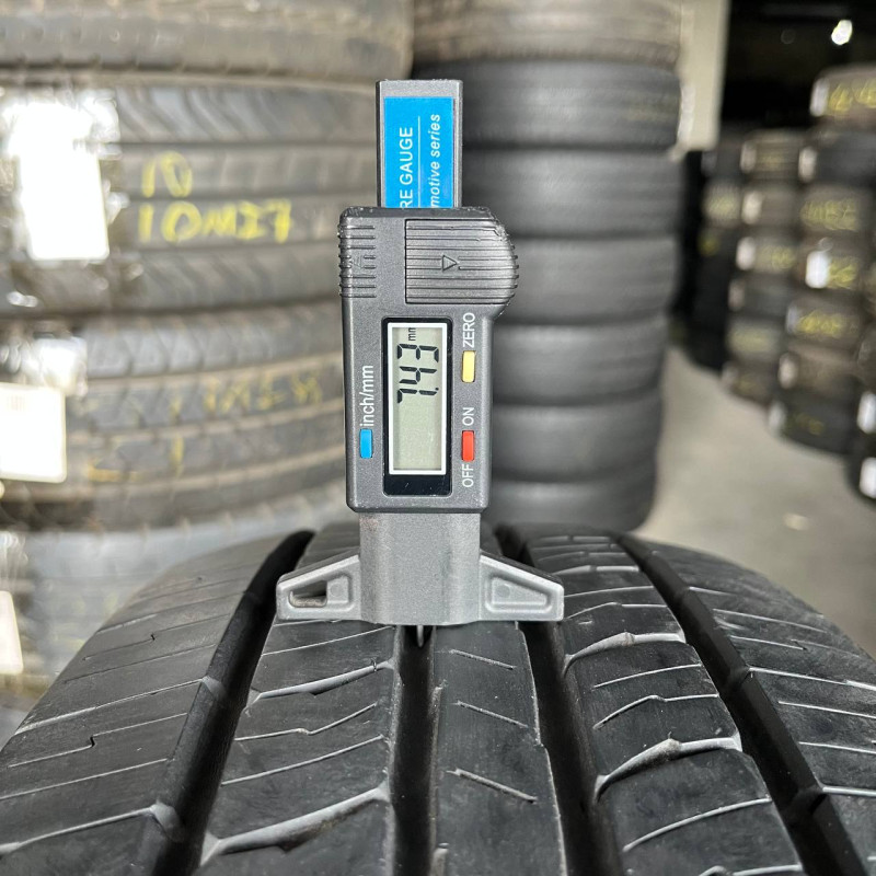 235/85 R16 KUMHO ROAD VENTURE APT 7mm