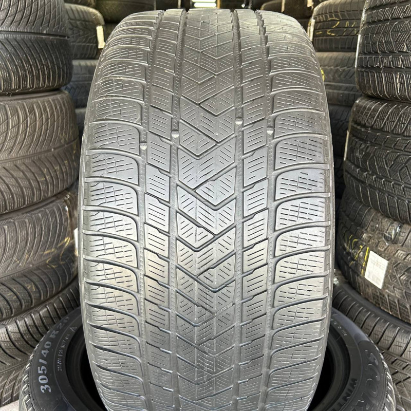 305/40 R20 PIRELLI SCORPION WINTER 5mm