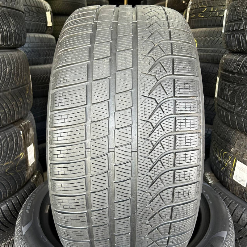 285/40 R20 PIRELLI PZERO WINTER 6mm