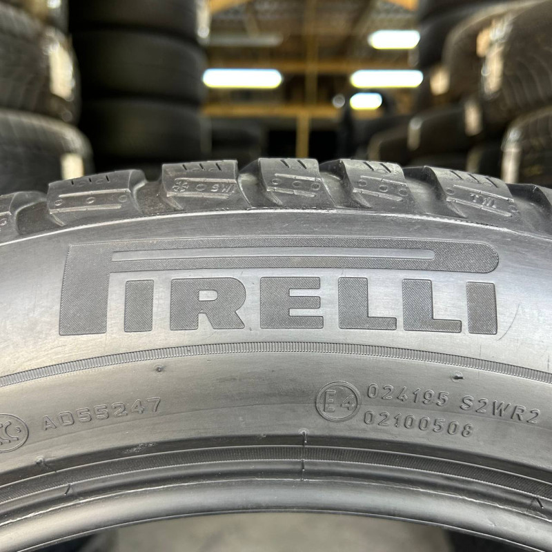 275/45 R20 PIRELLI SCORPION WINTER RUN FLAT 4mm
