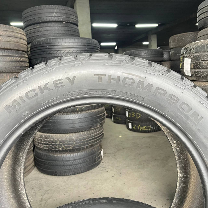 305/45 R22 MICKEY THOMPSON DEEGAN 38 ALL-TERRAIN 7mm