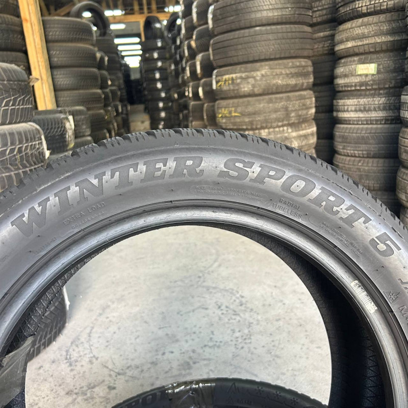 215/55 R17 DUNLOP WINTER SPORT 5 6mm