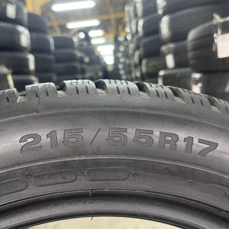 215/55 R17 DUNLOP WINTER SPORT 5 8mm
