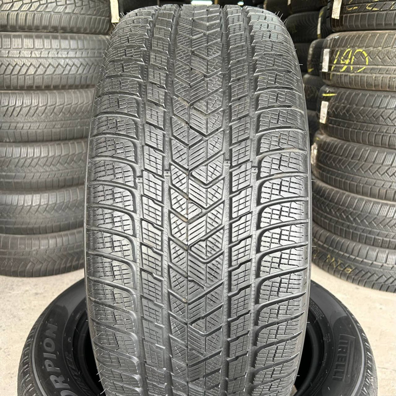 275/50 R20 PIRELLI SCORPION WINTER 6mm