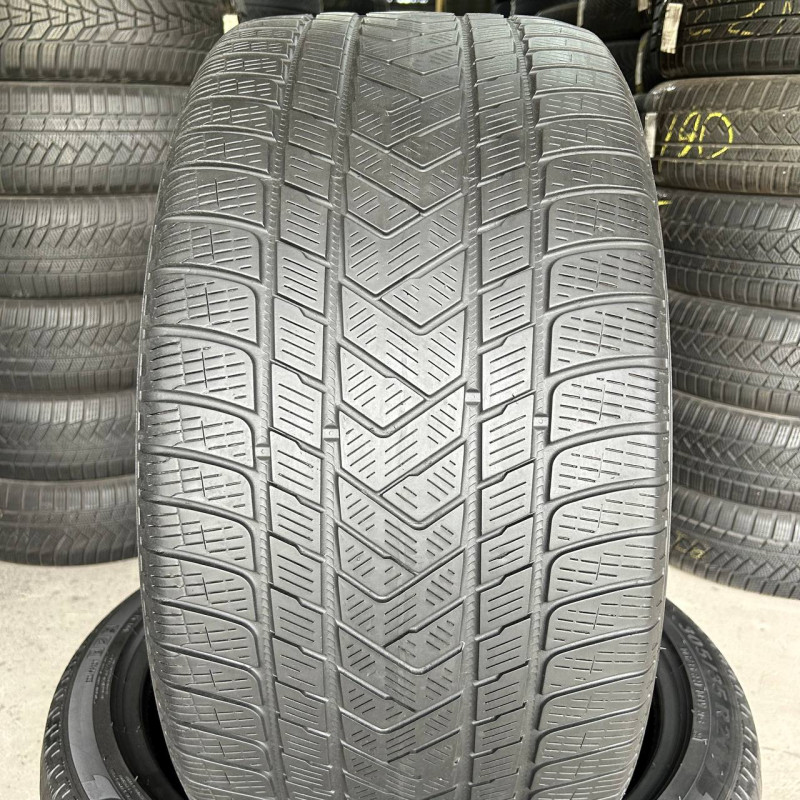305/35 R21 PIRELLI SCORPION WINTER 4mm