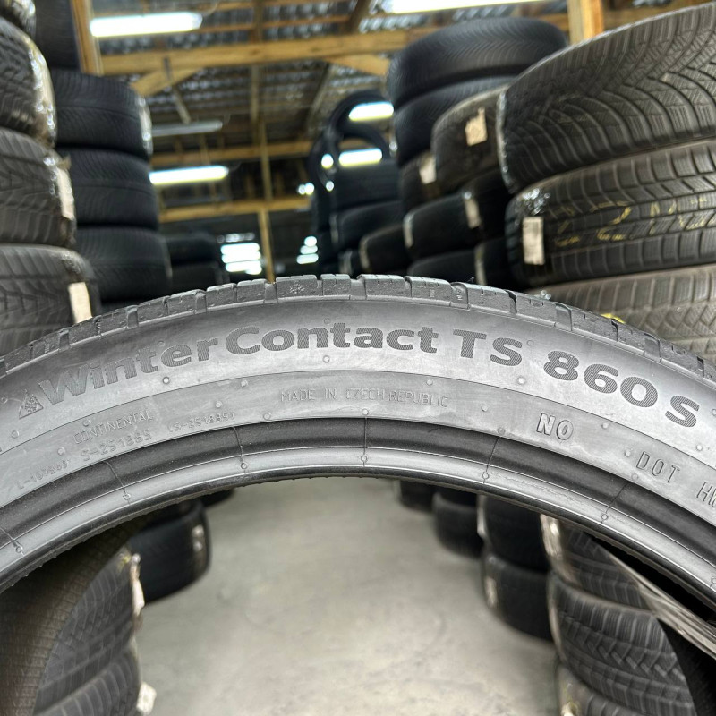 305/35 R21 CONTINENTAL WINTERCONTACT TS860S 5mm