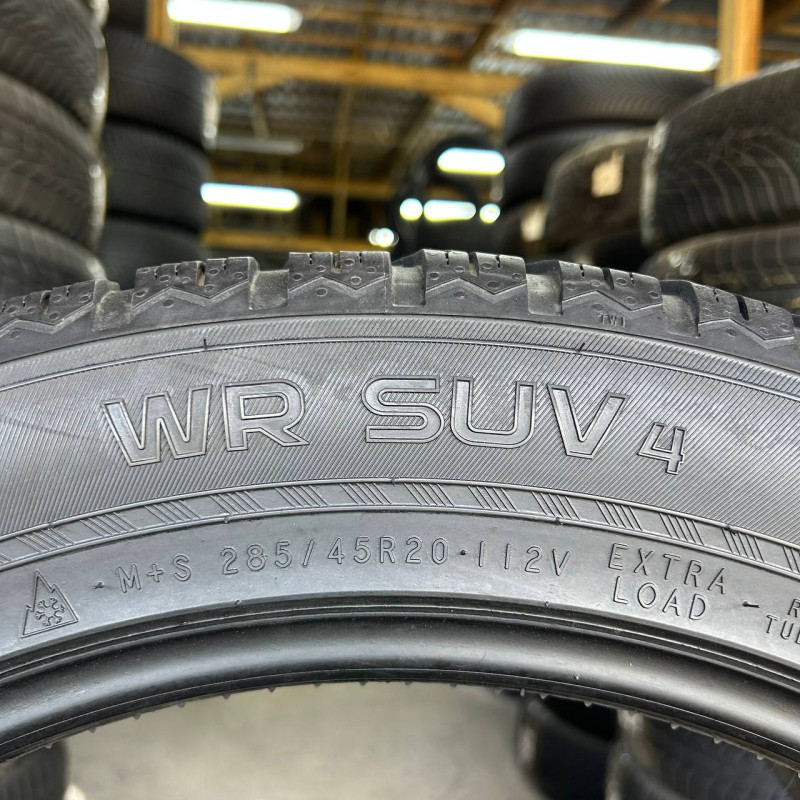 285/45 R20 NOKIAN WR SUV4 5mm
