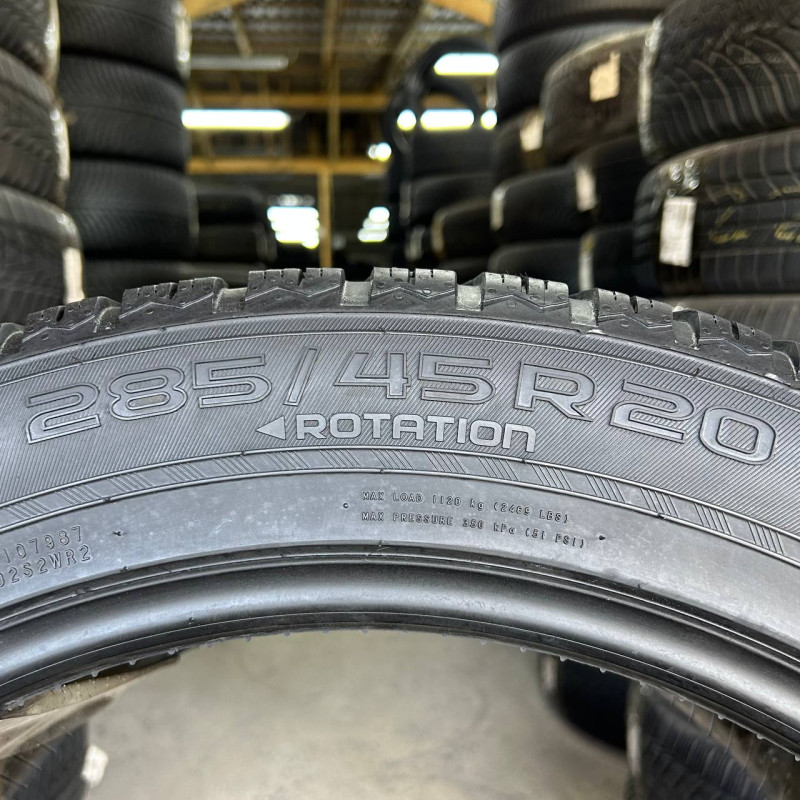 285/45 R20 NOKIAN WR SUV4 5mm