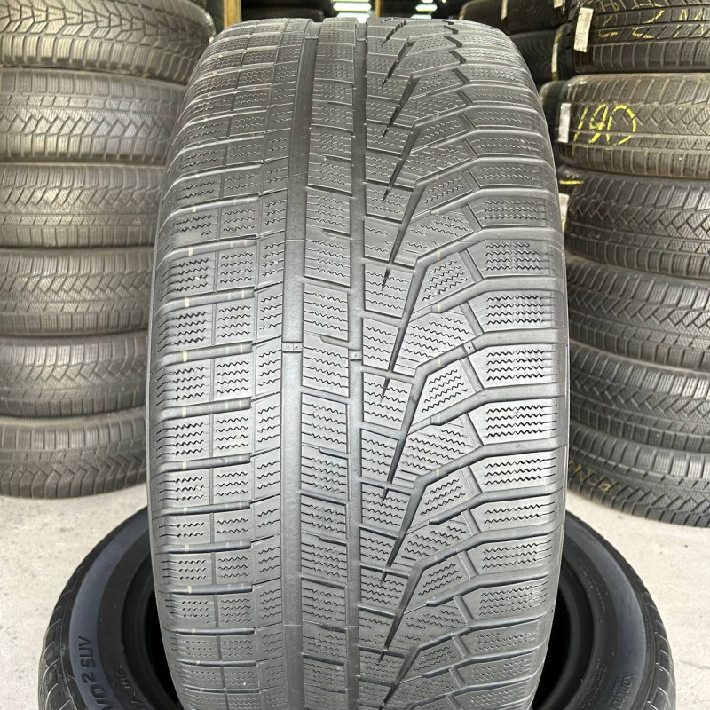285/45 R21 HANKOOK WINTER I CEPT EVO2 SUV W320A 4mm