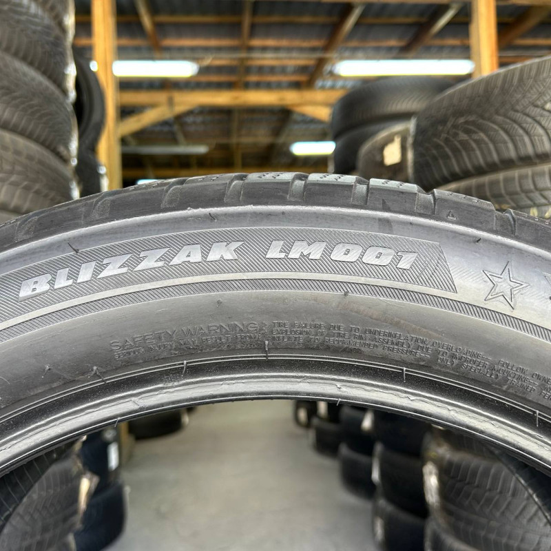 285/45 R21 BRIDGESTONE BLIZZAK LM001 RUN FLAT 5mm