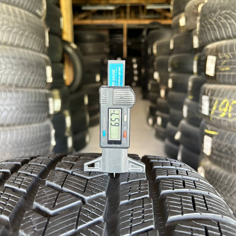 295/40 R20 PIRELLI SCORPION WINTER 6mm