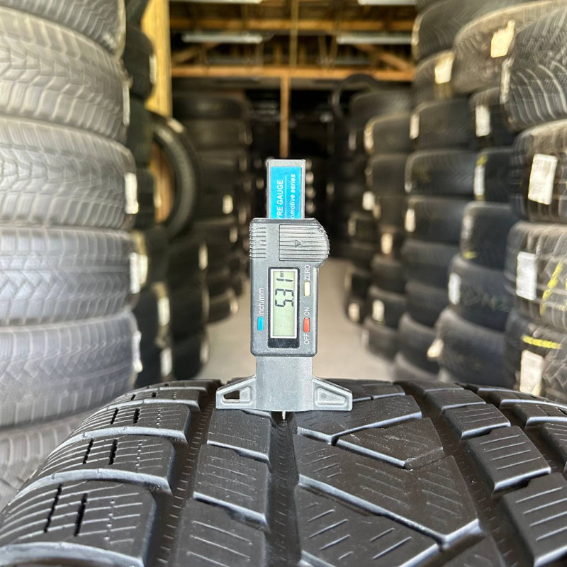 295/40 R20 PIRELLI SCORPION WINTER 5mm