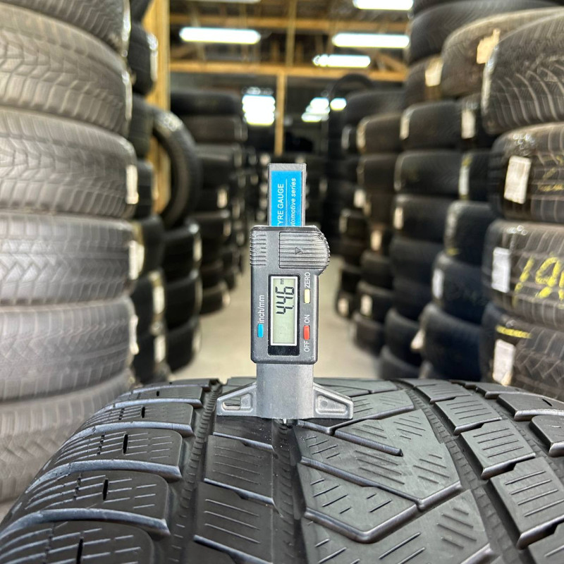 295/40 R20 PIRELLI SCORPION WINTER 4mm