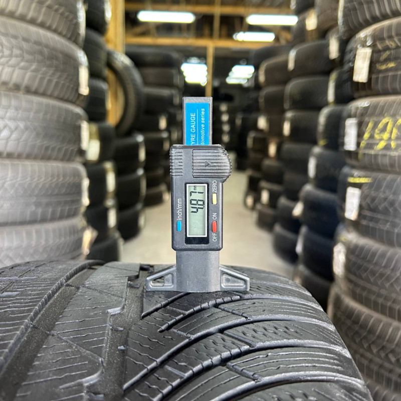 235/35 R19 MICHELIN PILOT ALPIN PA4 4mm
