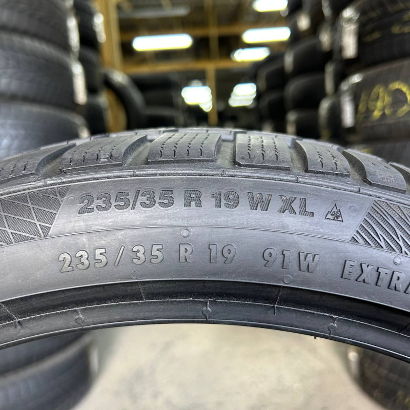 235/35 R19 CONTINENTAL WINTERCONTACT TS850P 5mm