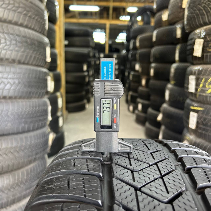 245/45 R19 PIRELLI WINTER SOTTOZERO 3 RUN FLAT 7mm