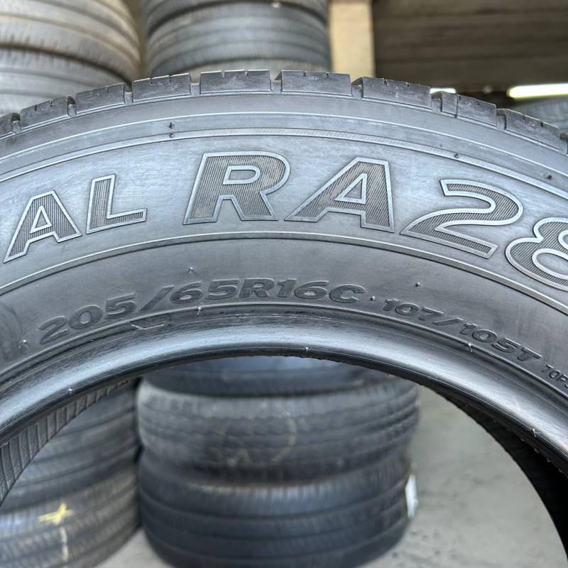 205/65 R16C HANKOOK RADIAL RA28E 6mm