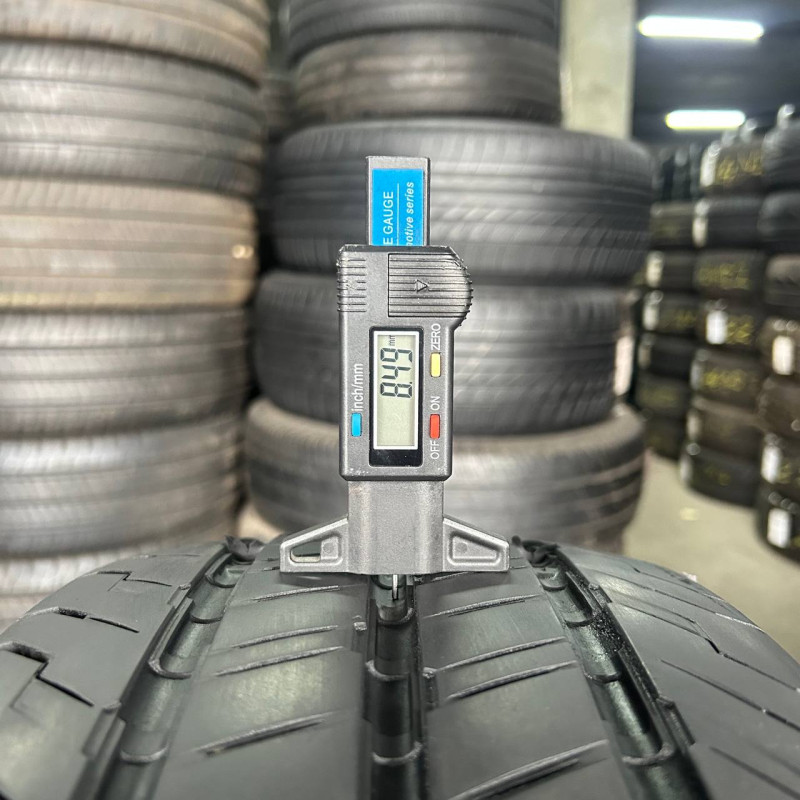 225/65 R16C CONTINENTAL CONTIVANCONTACT 100 8mm
