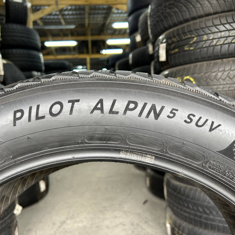 235/55 R19 MICHELIN PILOT ALPIN 5 SUV 4mm