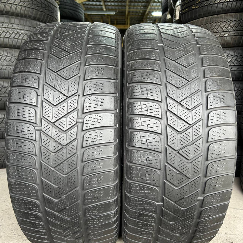 245/45 R19 PIRELLI WINTER SOTTOZERO 3 4mm