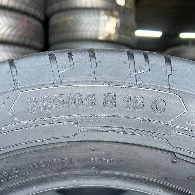 225/65 R16C CONTINENTAL CONTIVANCONTACT 200 8mm