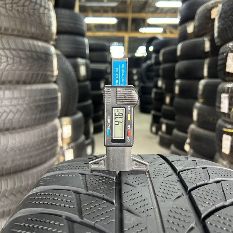 245/50 R19 BRIDGESTONE BLIZZAK LM001 RUN FLAT 4mm