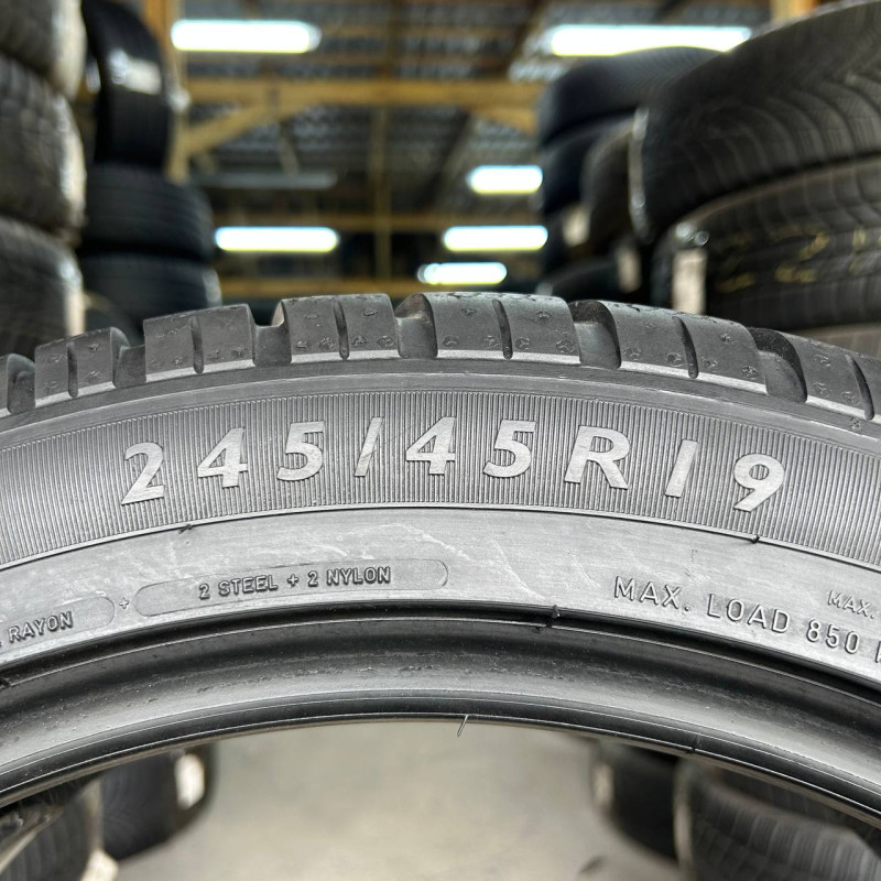 245/45 R19 DUNLOP SP WINTER SPORT 3D RUN FLAT 7mm