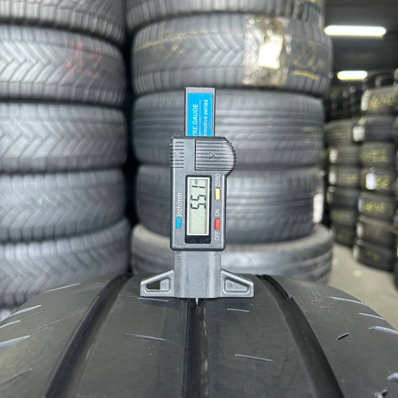 235/65 R16C CONTINENTAL CONTIVANCONTACT 200 5mm