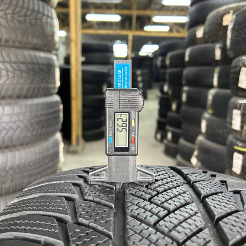 265/50 R19 BRIDGESTONE BLIZZAK LM001 RUN FLAT 5mm