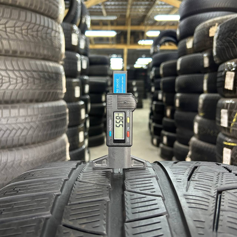 295/30 R20 PIRELLI SOTTOZERO WINTER 240 SERIE II 5mm