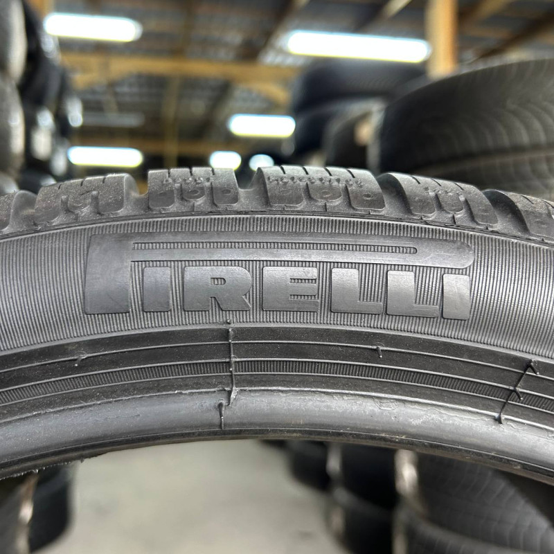 295/30 R20 PIRELLI SOTTOZERO WINTER 240 SERIE II 5mm