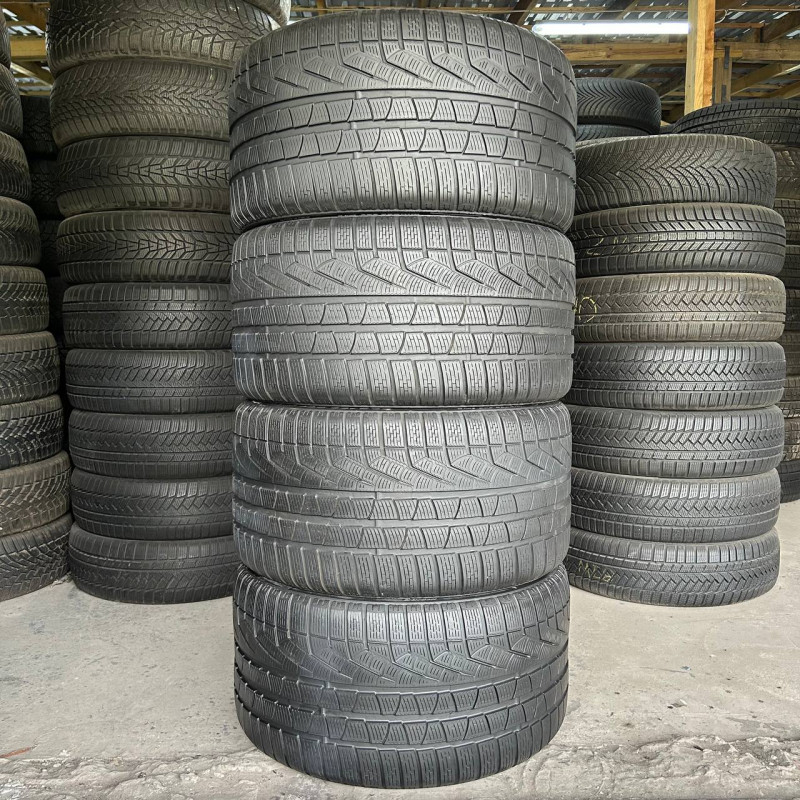 295/30 R20 PIRELLI SOTTOZERO WINTER 240 SERIE II 6mm