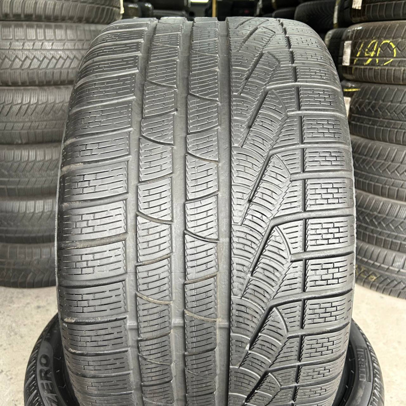 295/30 R20 PIRELLI SOTTOZERO WINTER 240 SERIE II 6mm