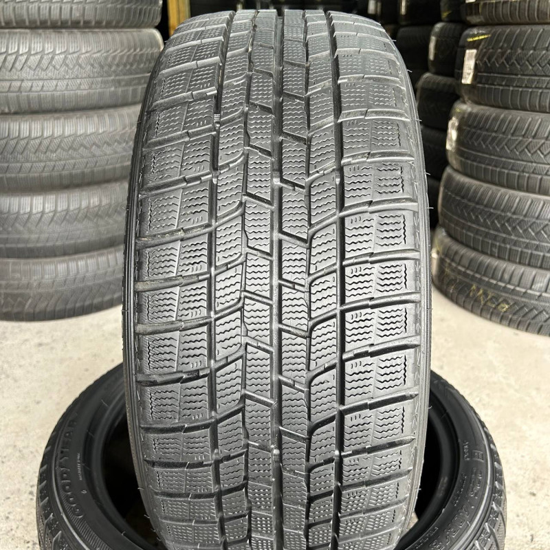 225/40 R18 GOODYEAR ICE NAVI 6 8mm