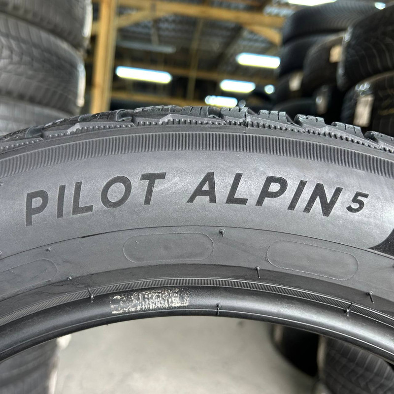 215/55 R18 MICHELIN PILOT ALPIN 5 6mm