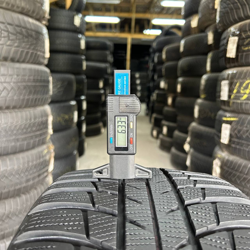 225/40 R18 BRIDGESTONE BLIZZAK LM001 6mm