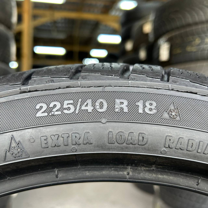 225/40 R18 CONTINENTAL CONTIWINTERCONTACT TS830P RUN FLAT * 6mm