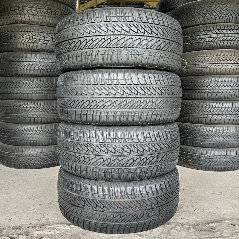 225/40 R18 GOODYEAR ULTRAGRIP 8 PERFORMANCE 6mm