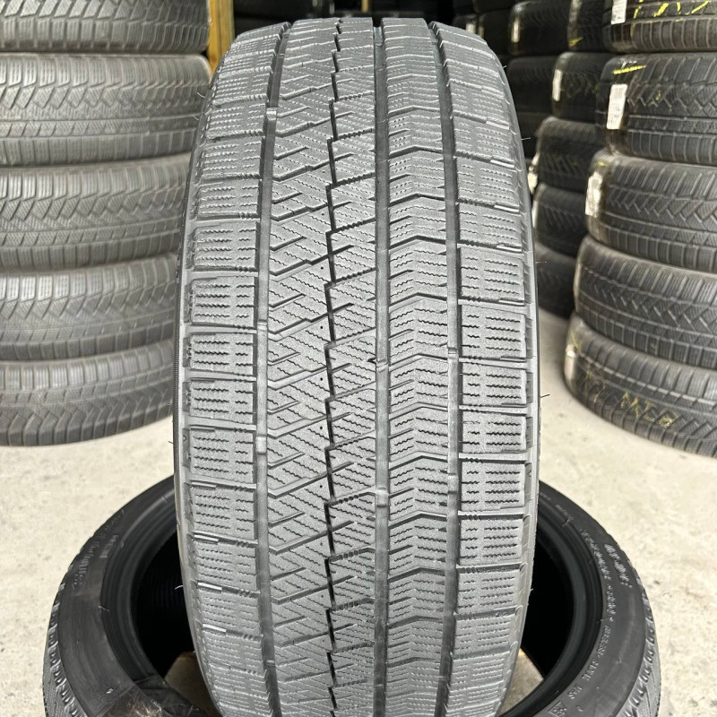 225/40 R18 BRIDGESTONE BLIZZAK VRX2 7mm
