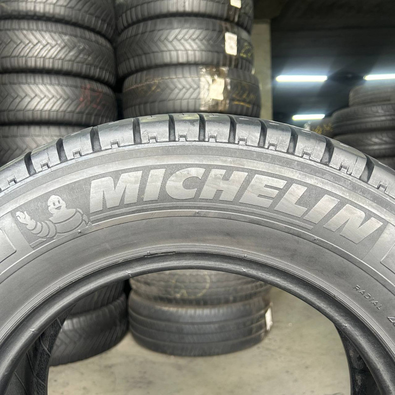 235/65 R16C MICHELIN AGILIS 9mm