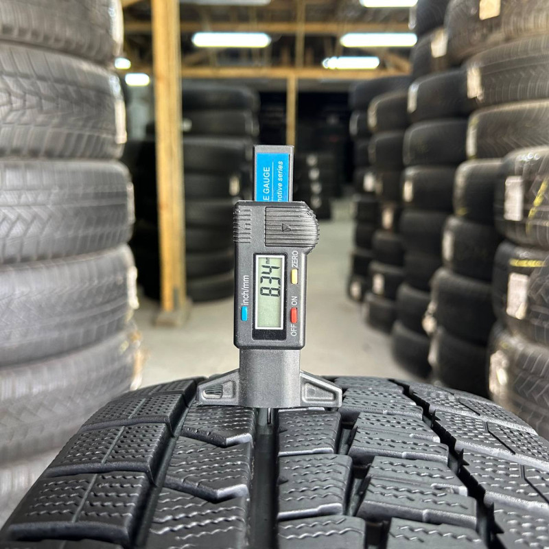 225/45 R18 DUNLOP WINTER MAXX WM02 8mm